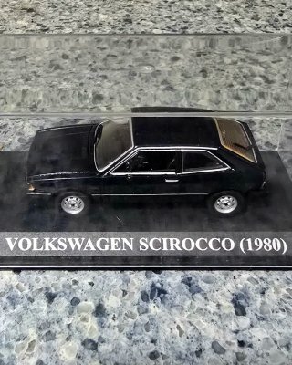 Lote 5 coches miniatura 1/43 años 80