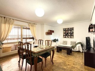 Piso en venta en Mercado en Alicante