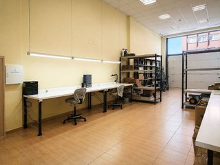 Local comercial en alquiler en Alisal - Cazoña - San Román en Santander