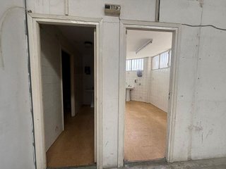 Nave industrial en alquiler en Adurtza - Aretxabaleta en Vitoria-Gasteiz