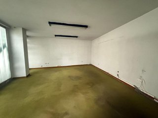 Nave industrial en alquiler en Adurtza - Aretxabaleta en Vitoria-Gasteiz