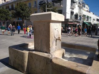 Local comercial en alquiler en Centro en Torremolinos