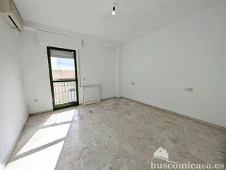 Chalet en venta en Linares