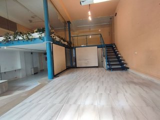 Local comercial en alquiler en Casco Antiguo en Pamplona