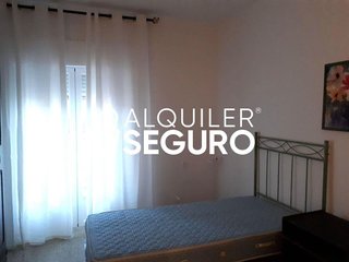 Piso en alquiler en Baza
