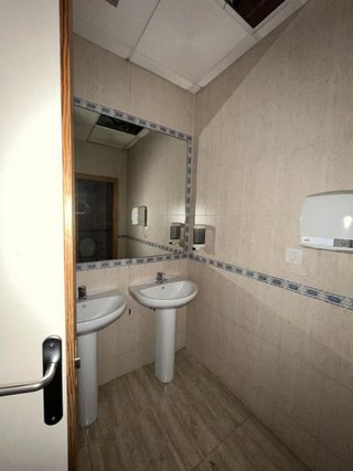 Local comercial en alquiler en Angustias - Chana - Encina en Granada