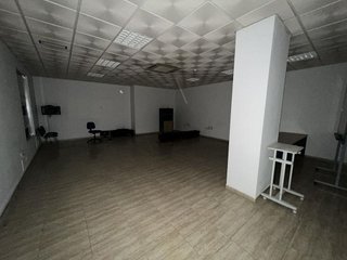 Local comercial en alquiler en Angustias - Chana - Encina en Granada