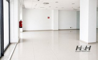 Local comercial en alquiler en El Alborgí en Paterna