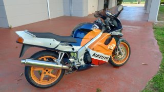 HONDA VFR 750F 95