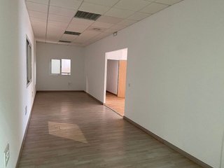 Nave industrial en alquiler en Polígonos - Recinto Ferial Cortijo de Torres en Málaga