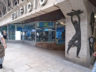 Local comercial en alquiler en Centro en Ourense