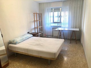 Piso en alquiler en Hospitales - Campus en Salamanca