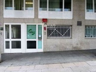 Nave industrial en alquiler en Ensanche - Sar en Santiago de Compostela