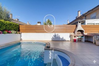 Casa adosada en venta en Las Américas en Parla