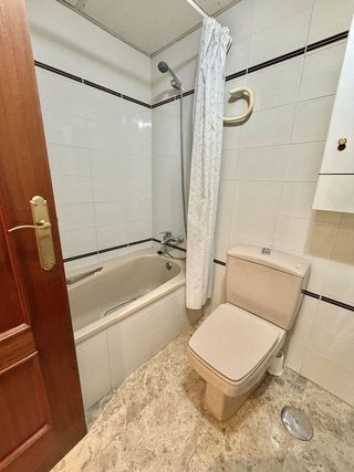 Piso en alquiler en Avda de Madrid - Pº de la Estación en Jaén