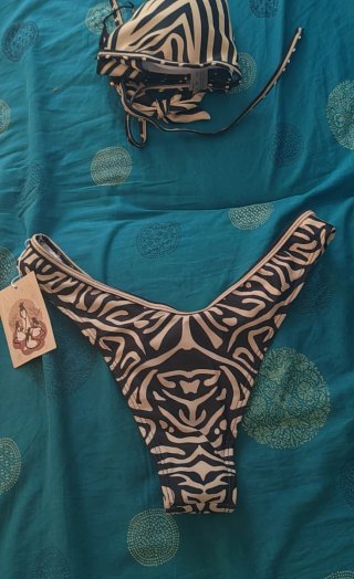Costume due pezzi Isabelinass taglia M nuovo