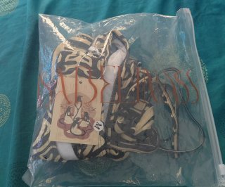 Costume due pezzi Isabelinass taglia M nuovo