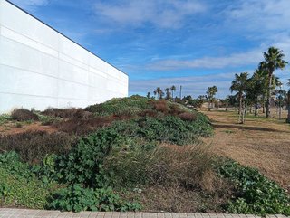 Terreno en venta en El Paraiso-Los Almendros en Eliana (l´)