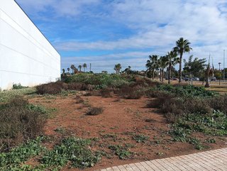 Terreno en venta en El Paraiso-Los Almendros en Eliana (l´)