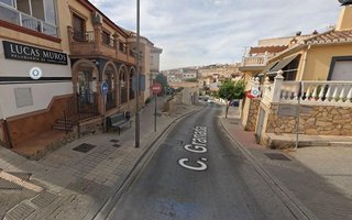 Local comercial en venta en Huétor Vega