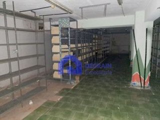 Local comercial en venta en Vallobín - La Florida en Oviedo