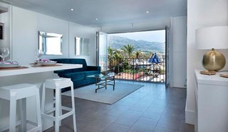 Piso en venta en Puerto Banús en Marbella