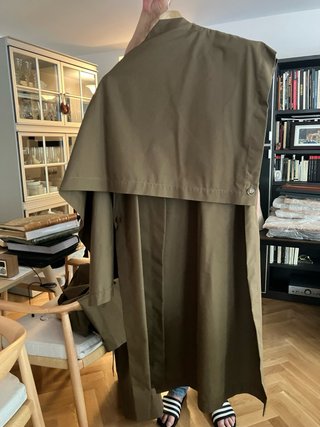 Trench Zara con capa extraíble Marrón Talla 38
