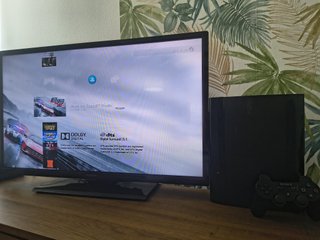 PS3 500GB + Mando + 40 Juegos