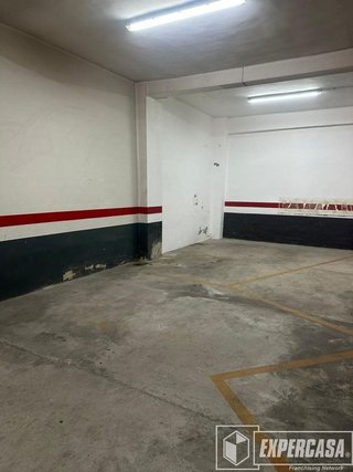 Local comercial en venta en El Castell en Burjassot