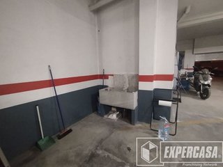 Local comercial en venta en El Castell en Burjassot