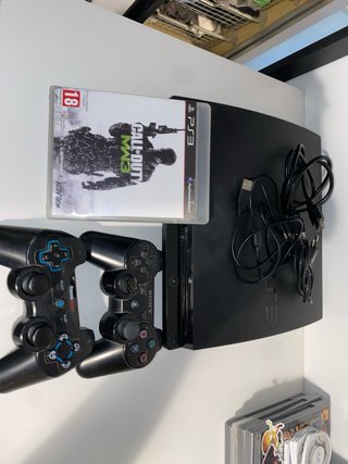 Ps3 Slim 160 GB + 2 Controller