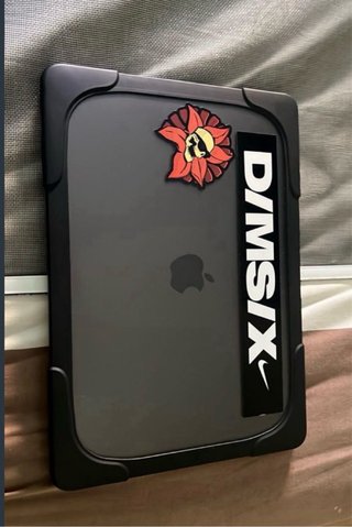 MacBook Pro 13 M2 2022 Plata