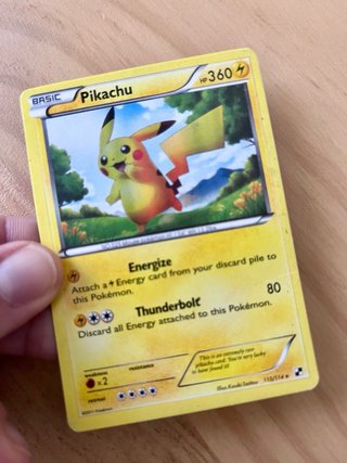 Pikachu carta Pokémon 115/114 Secret Rare (B & W)