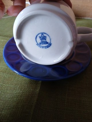2 Tazze da tè in ceramica con piattini