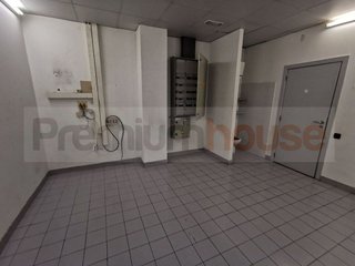 Local comercial en venta en Campreciós - Torre Roja en Viladecans