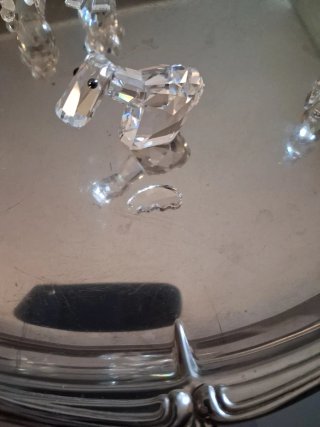 Pezzi Swarovski con parti mancanti