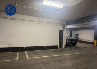 Garaje en venta en San Pedro de Deusto-La Ribera en Bilbao