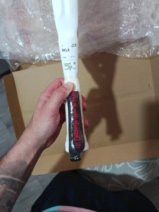 Pala pádel Wilson Bela V2.5 nueva a estrenar