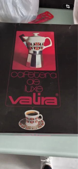 Cafetera Valira Retro + 6 Tazas +6 Platos
