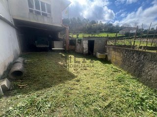 Chalet en venta en Castrelo de Miño
