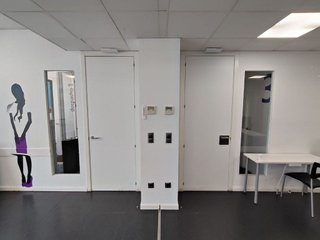 Local comercial en alquiler en Valderas - Los Castillos en Alcorcón