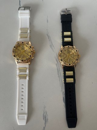 Relojes de Oro y Silicona (Blanco y Negro)