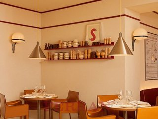 Local comercial en alquiler en Sant Gervasi - Galvany en Barcelona
