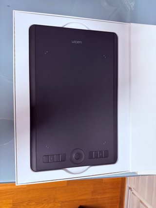 Tableta Gráfica Wacom Intuos Pro M