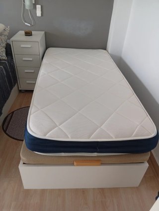2 canapés y 2 colchones de 90