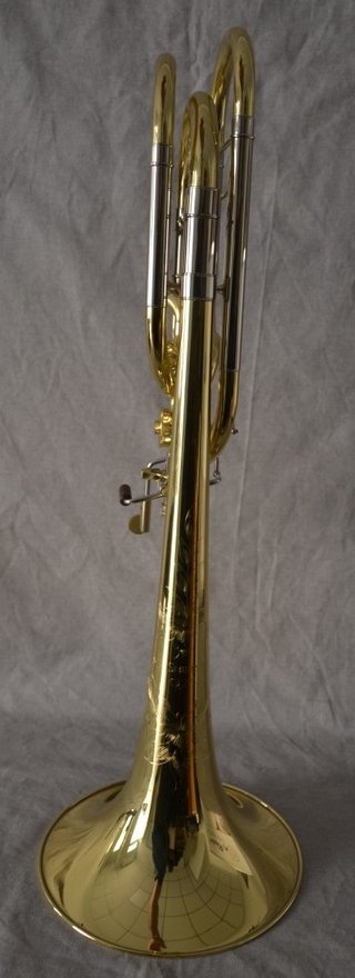 Trombon Bajo Shires Q36YR como nuevo