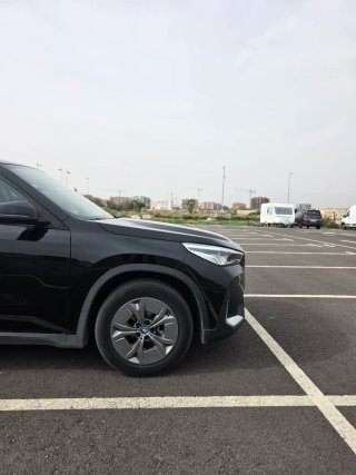 BMW iX1 2024