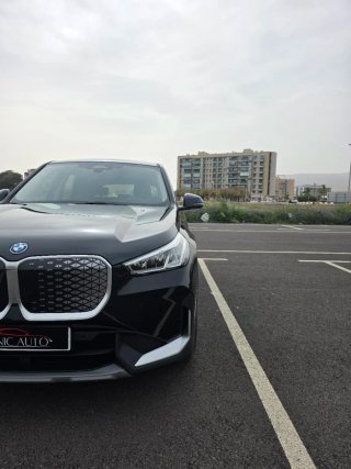 BMW iX1 2024