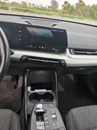 BMW iX1 2024