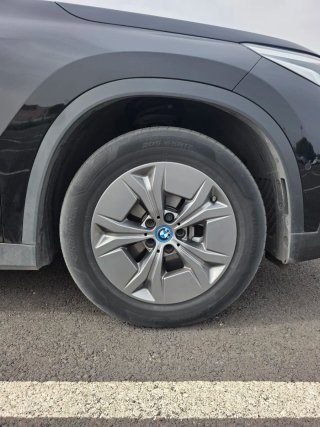 BMW iX1 2024